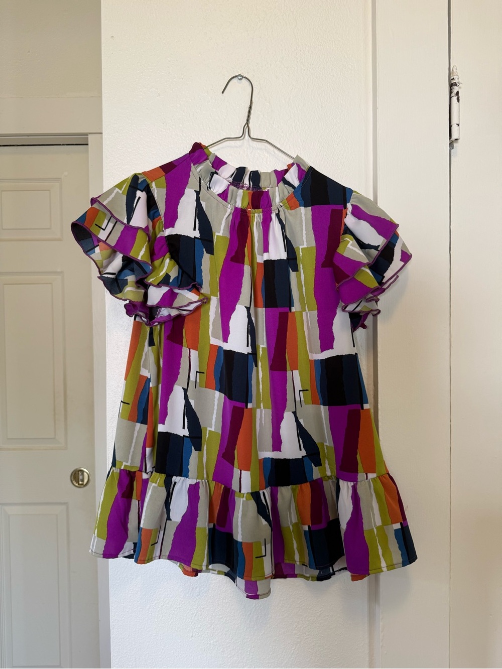 JODIFL Multicolor Abstract Ruffle Sleeve Blouse - Purple, Green, Orange, Navy